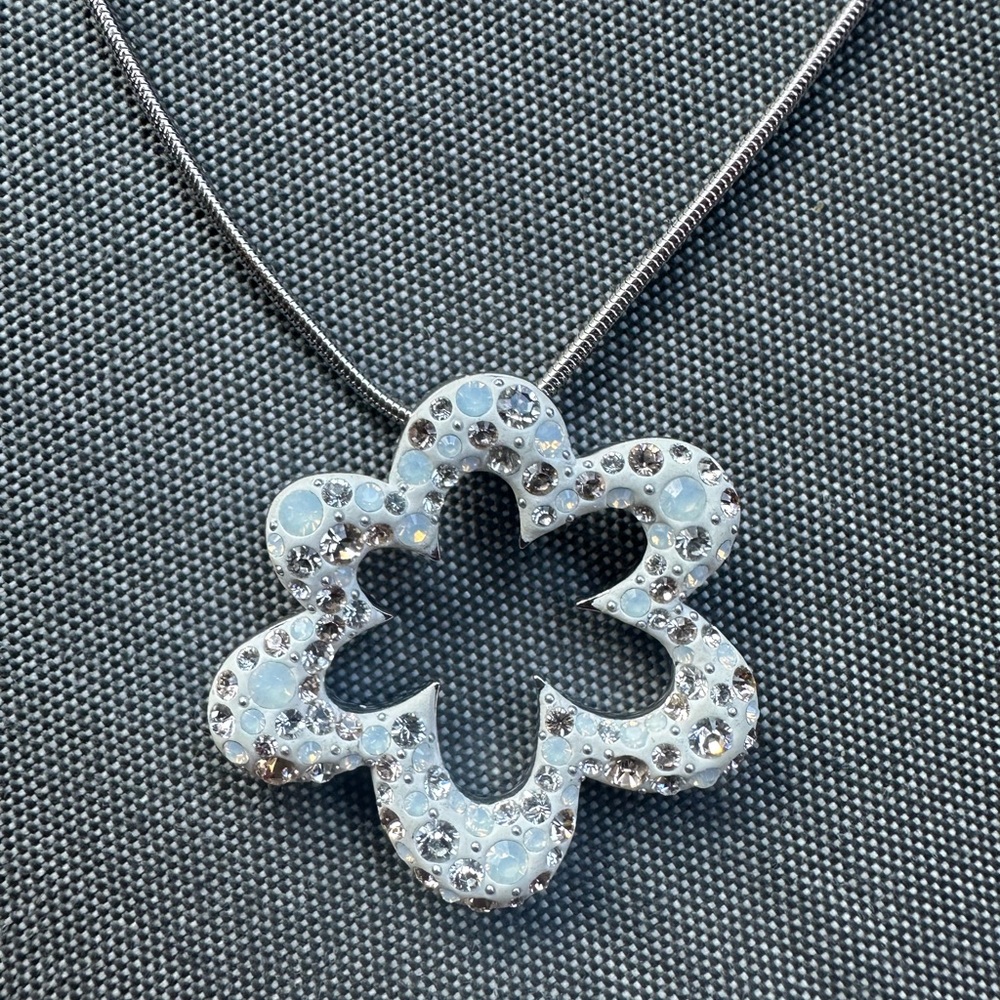Swarovski crystal flower necklace